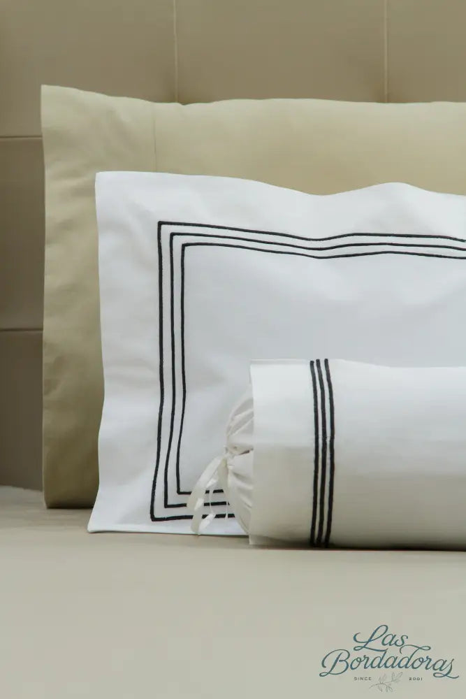 Boudoir & Bolster Cases 3 Satin Lines / Black / 600