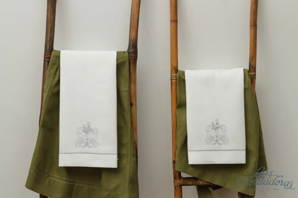 Guest Towels Betty’s Flowers / Gray main