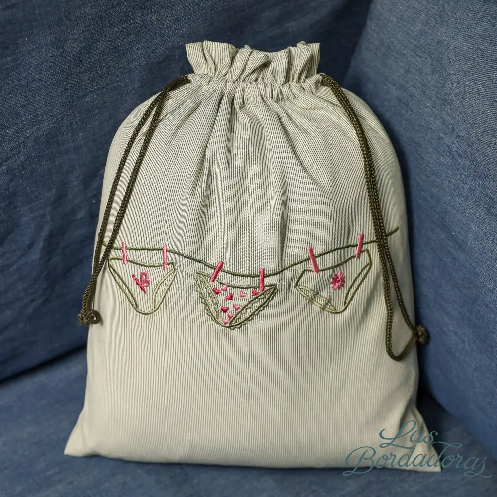 Ladies Undergarment Bags Panties / Green main