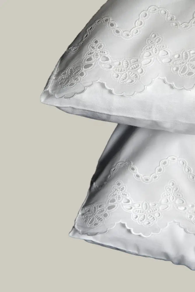 Standard Pillow Cases Calado / White