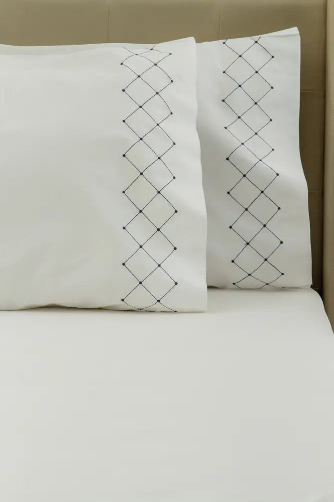 Standard Pillow Cases Diamond Pearls / Navy Blue