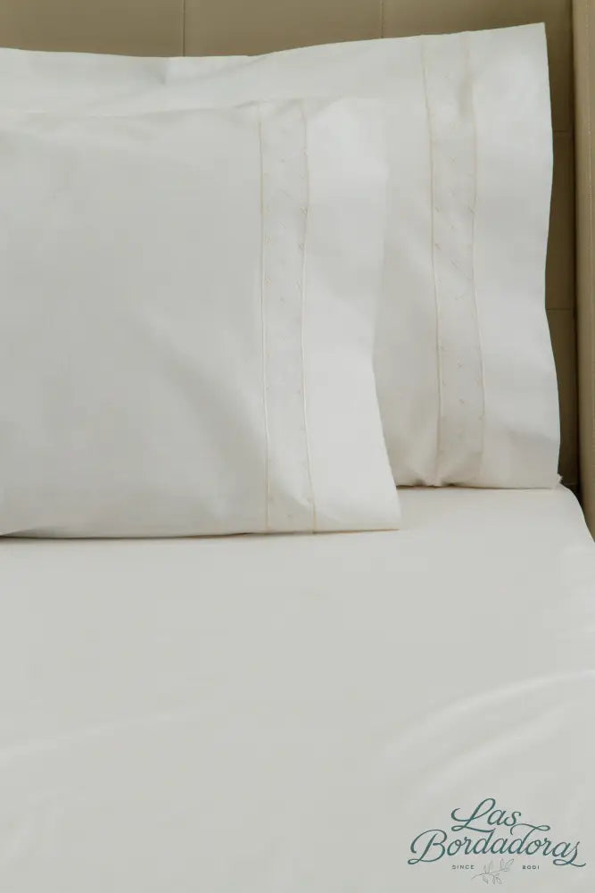 Standard Pillow Cases Diamond w/ Border / Beige