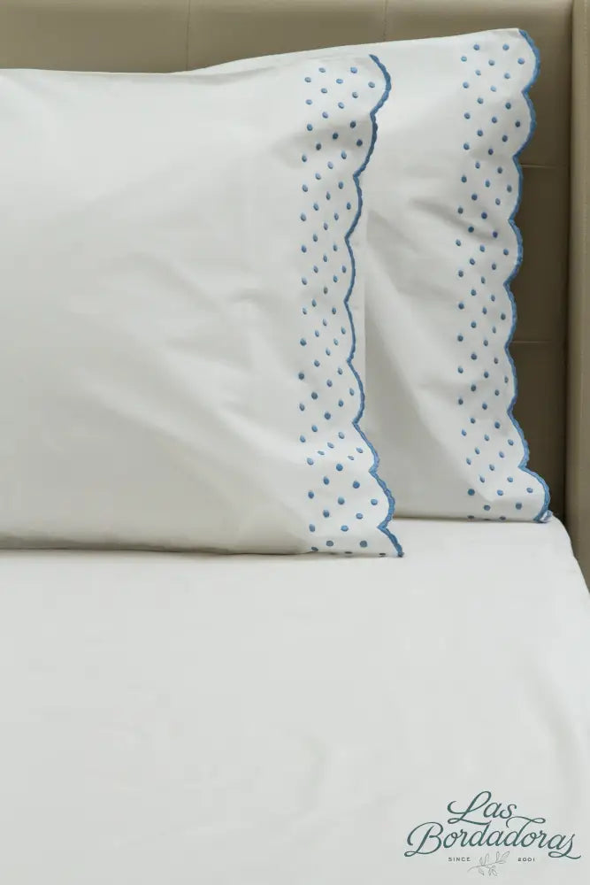 Standard Pillow Cases Dots w/ Rosepoint / Blue