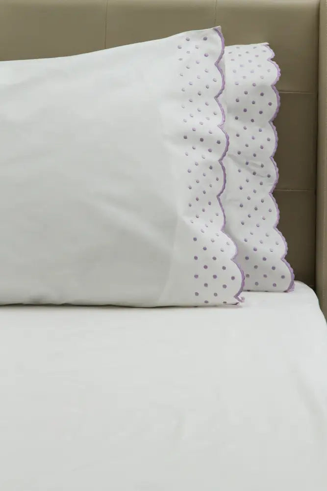 Standard Pillow Cases Dots w/ Rosepoint / Lavender