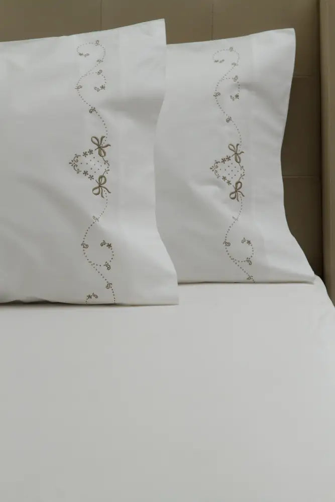 Standard Pillow Cases Dotted Scroll / Taupe