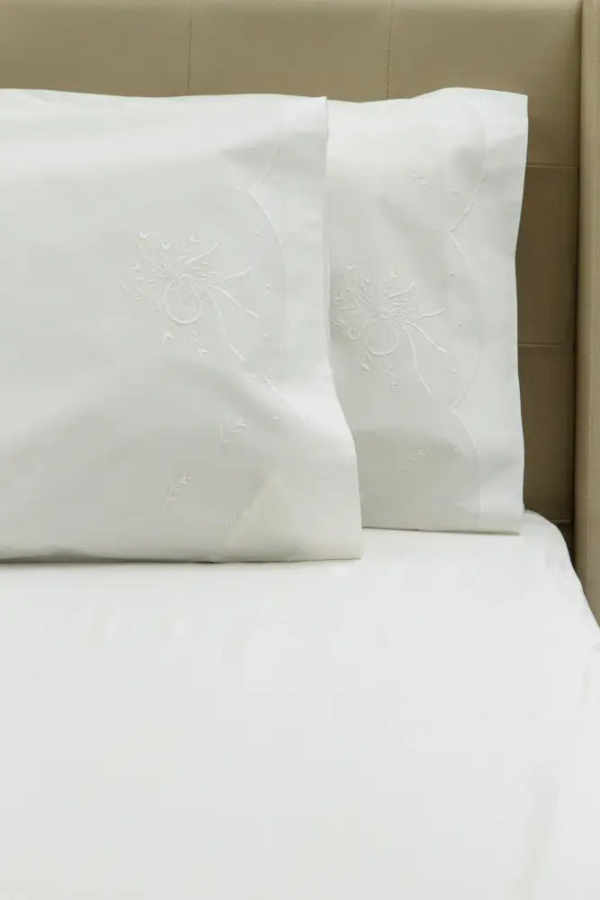 Standard Pillow Cases Spanish Flowers / White