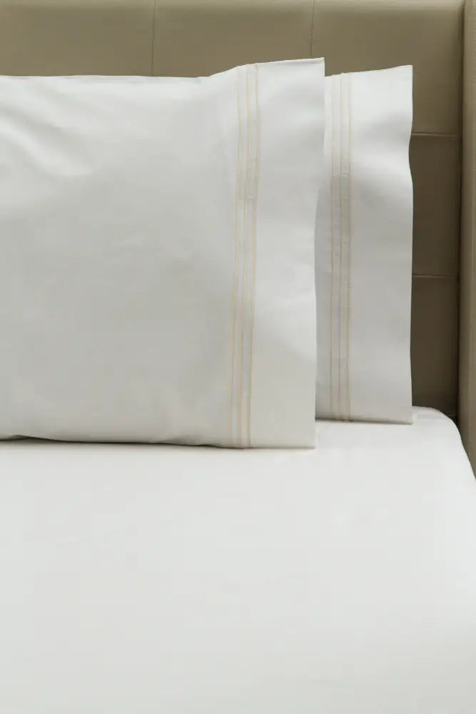 Standard Pillow Cases Three Satin Lines / Beige