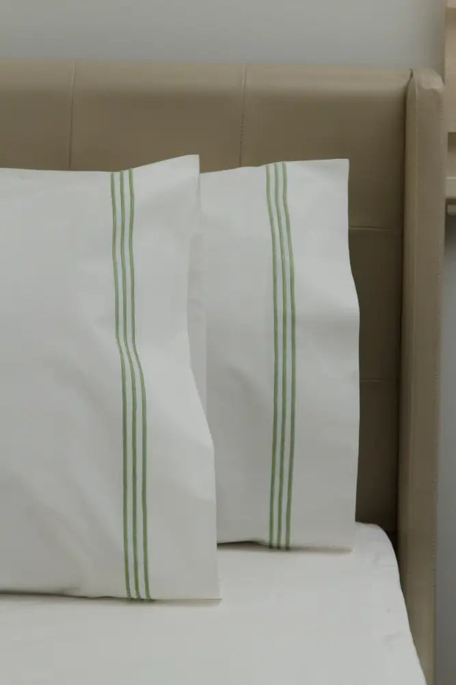 Standard Pillow Cases Three Satin Lines / Green