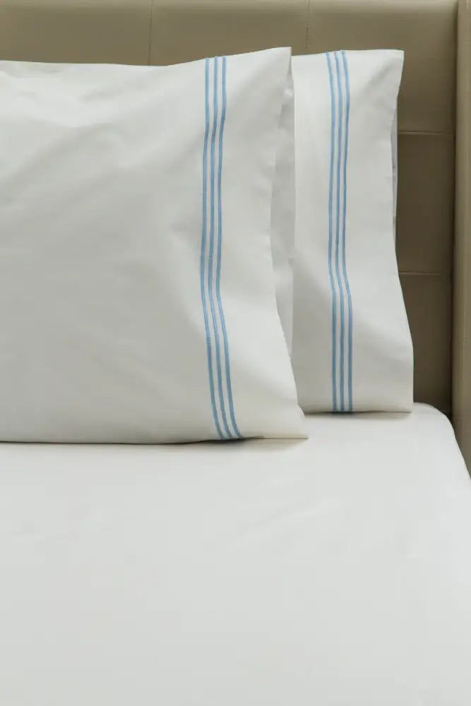 Standard Pillow Cases Three Satin Lines / Light Blue