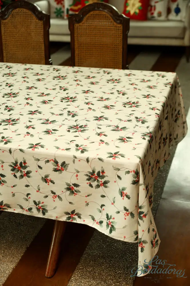 Tablecloth Christmas Holly / 60’’ x 104’’ main