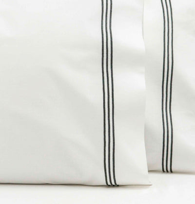 Bed Set: Three Satin Lines