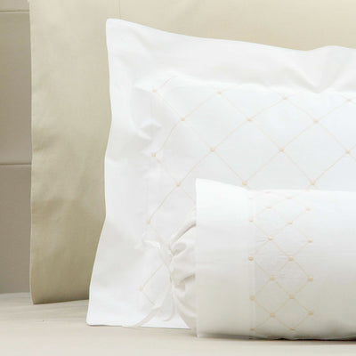 Bolster & Boudoir: Diamond Pearls