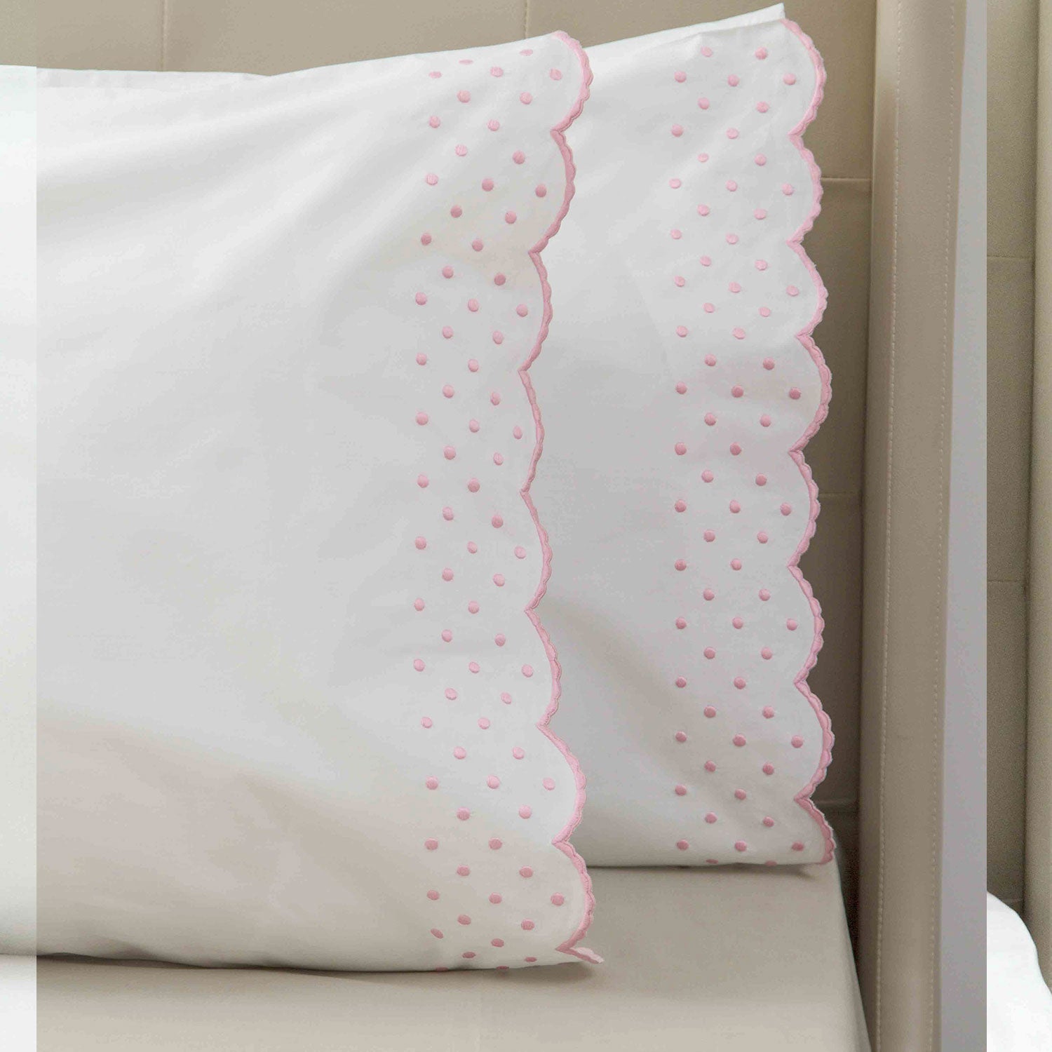 Pink polka hotsell dot pillowcase